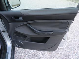 FORD Kuga usata 22