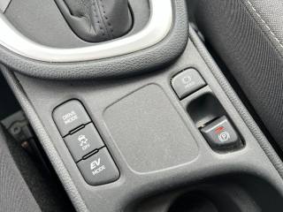 TOYOTA Yaris usata 22