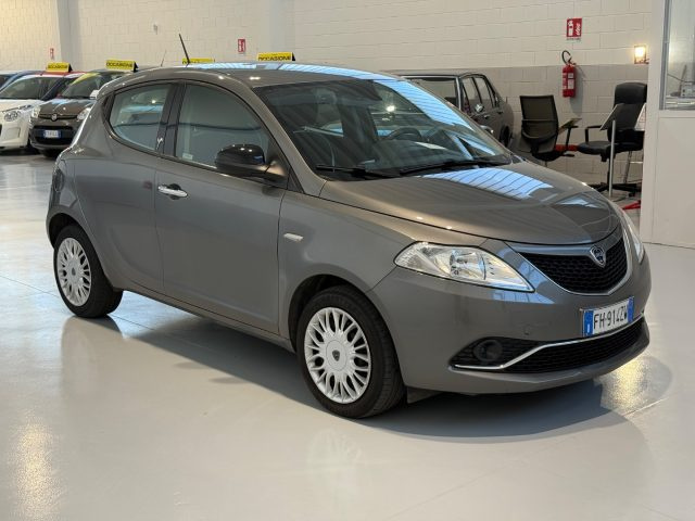 LANCIA Ypsilon usata, con Airbag Passeggero