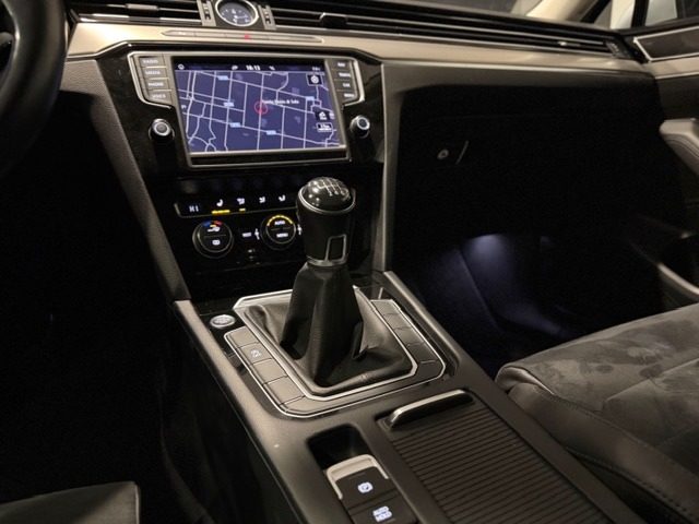 VOLKSWAGEN Passat usata, con Lettore CD