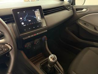 RENAULT Clio usata, con Specchietti laterali elettrici