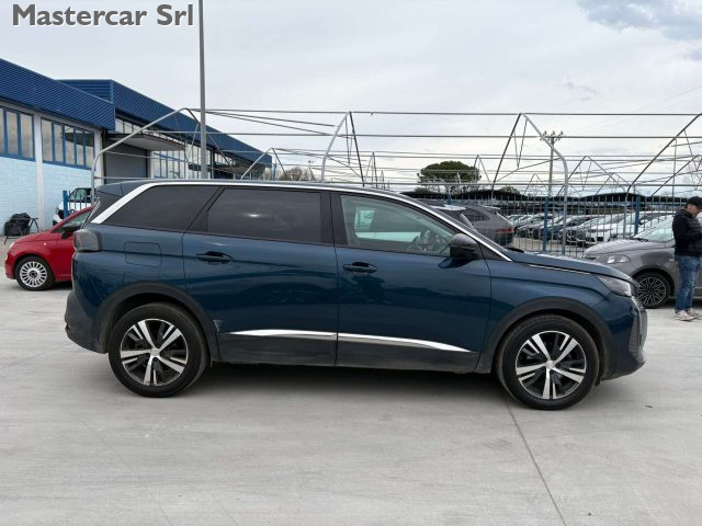 PEUGEOT 5008 usata, con ESP