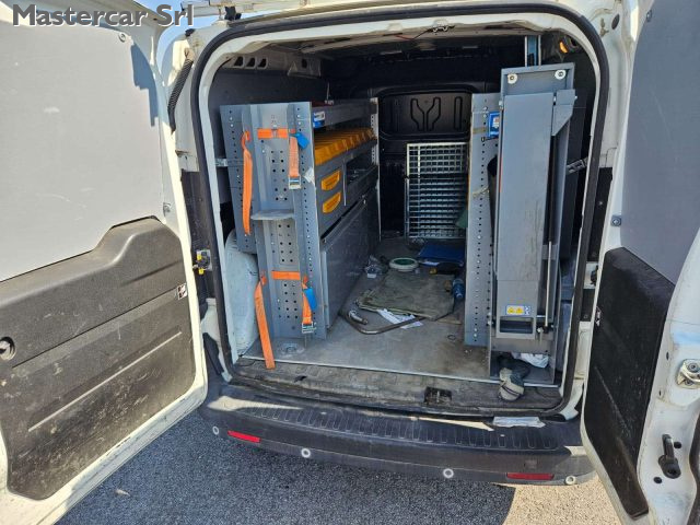 FIAT Doblo usata, con Park Distance Control