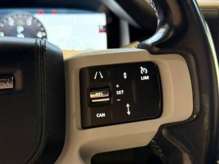 LAND ROVER Defender usata, con Cruise Control