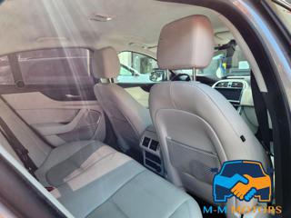 JAGUAR XE usata, con Cruise Control