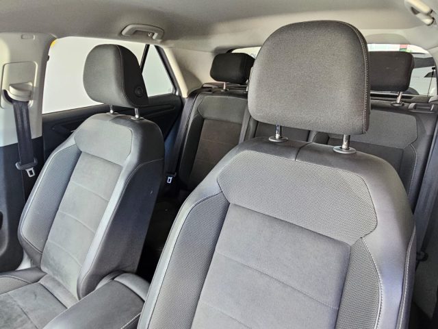 VOLKSWAGEN T-Roc usata, con Luci diurne LED