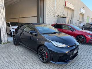 TOYOTA Yaris usata, con Alzacristalli elettrici