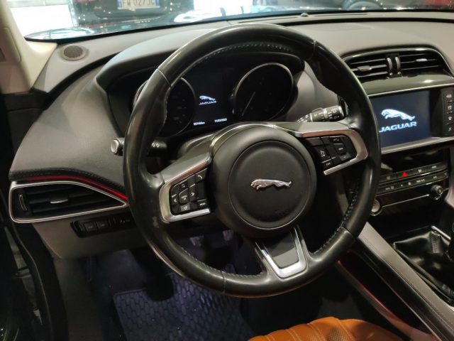 JAGUAR F-Pace usata, con Chiusura centralizzata