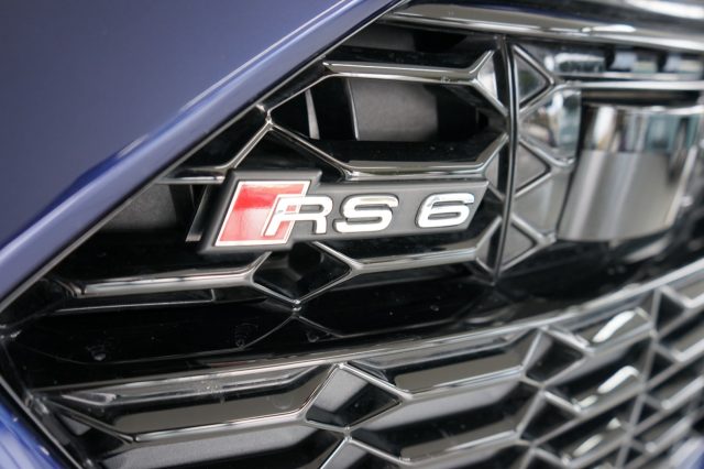 AUDI RS6 usata, con Portellone posteriore elettrico
