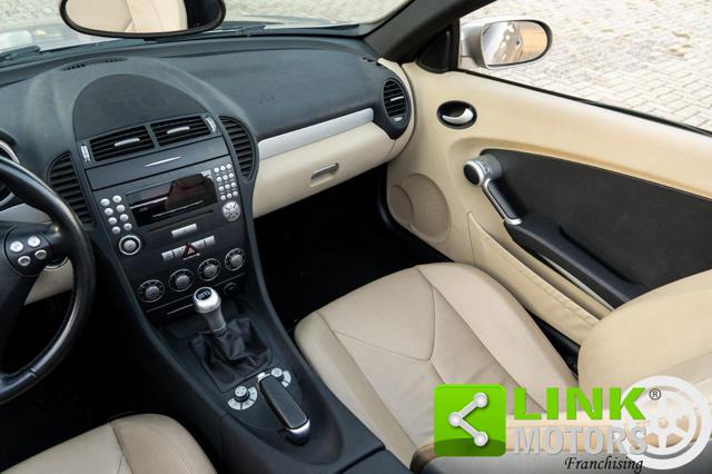 MERCEDES-BENZ SLK 200 usata, con Fendinebbia