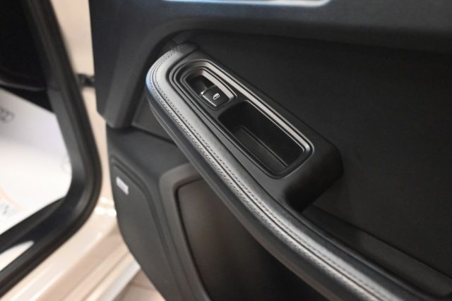 PORSCHE Macan usata 146