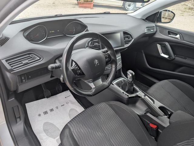 PEUGEOT 308 usata, con Airbag Passeggero