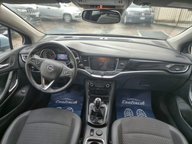 OPEL Astra usata, con Controllo trazione
