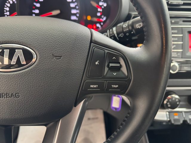 KIA Rio usata 27