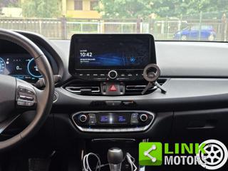 HYUNDAI i30 usata, con Sensori di parcheggio posteriori
