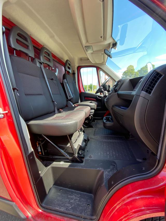 PEUGEOT Boxer usata 11
