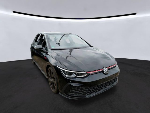 VOLKSWAGEN Golf usata, con Airbag