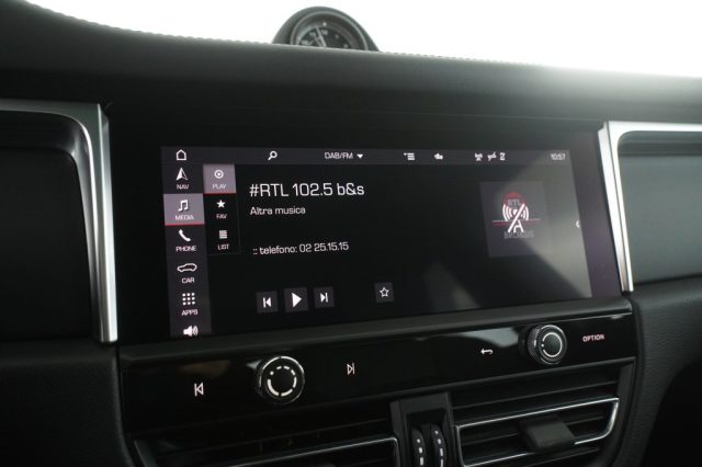 PORSCHE Macan usata 17