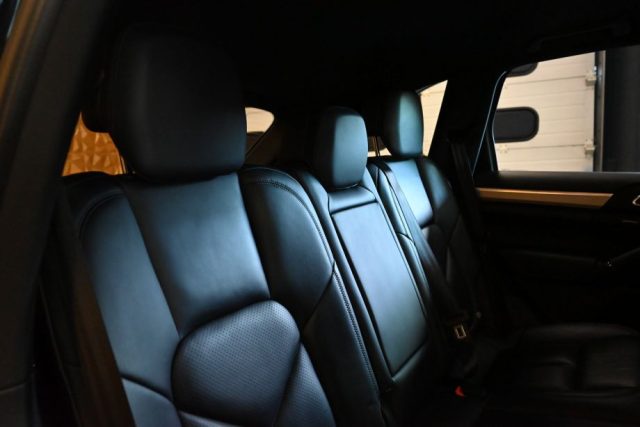 PORSCHE Cayenne usata 111