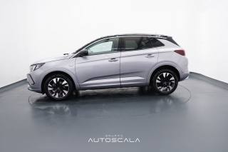 OPEL Grandland usata, con Alzacristalli elettrici