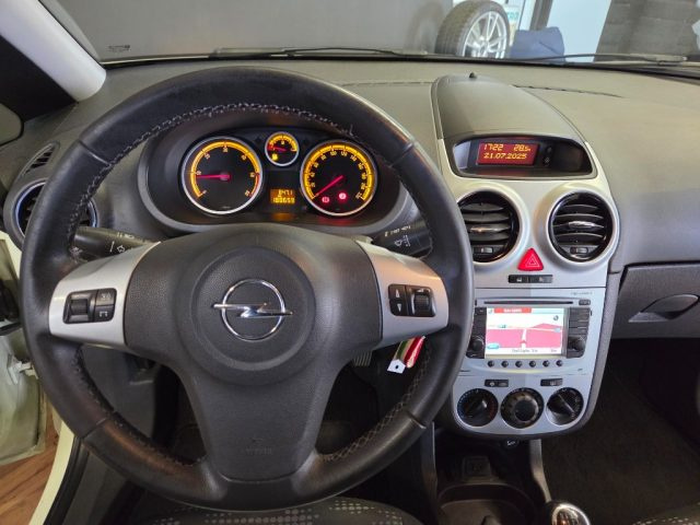 OPEL Corsa usata, con Cruise Control