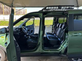 FORD Tourneo Courier usata, con Apple CarPlay