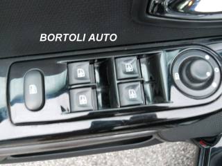 RENAULT Clio usata, con Specchietti laterali elettrici