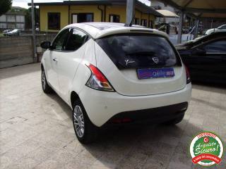 LANCIA Ypsilon usata, con Boardcomputer