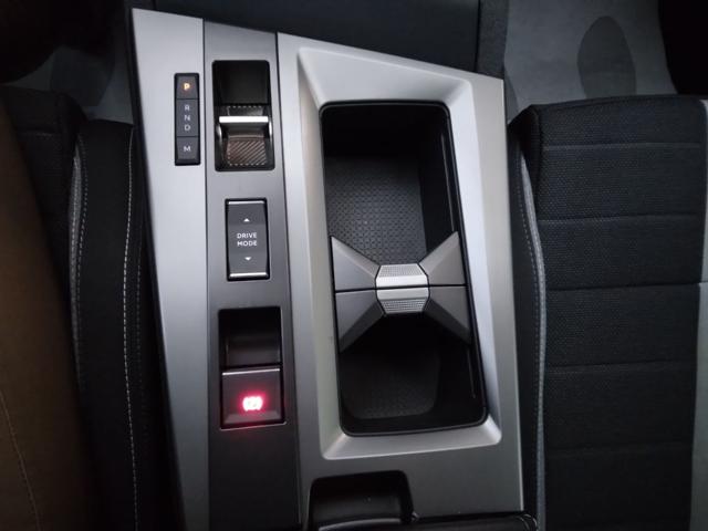 OPEL Grandland usata 18