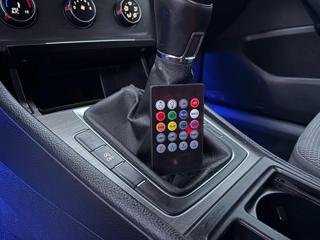 VOLKSWAGEN Golf usata, con ESP