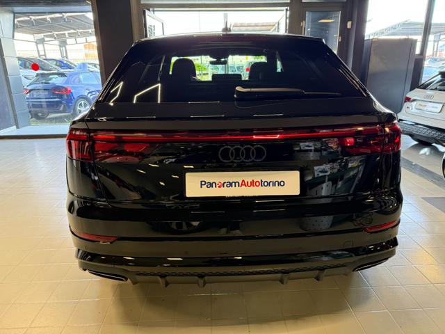 AUDI Q8 usata, con Autoradio