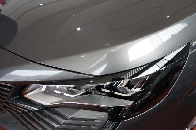 PEUGEOT 3008 usata, con Controllo vocale