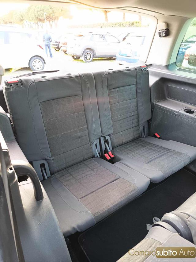 VOLKSWAGEN Touran usata, con Airbag testa