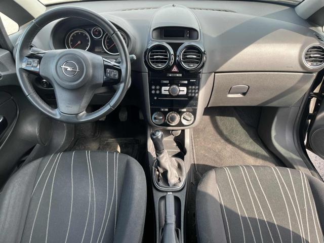 OPEL Corsa usata, con Autoradio