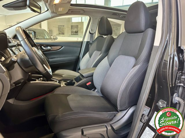 NISSAN Qashqai usata, con Controllo automatico clima