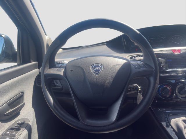 LANCIA Ypsilon usata 11