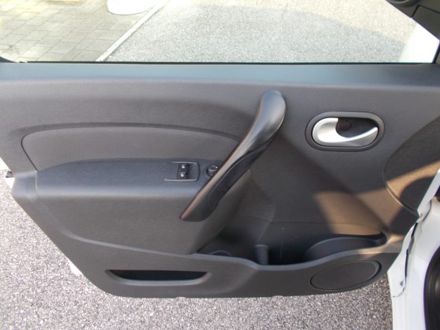 RENAULT Kangoo usata, con Servosterzo