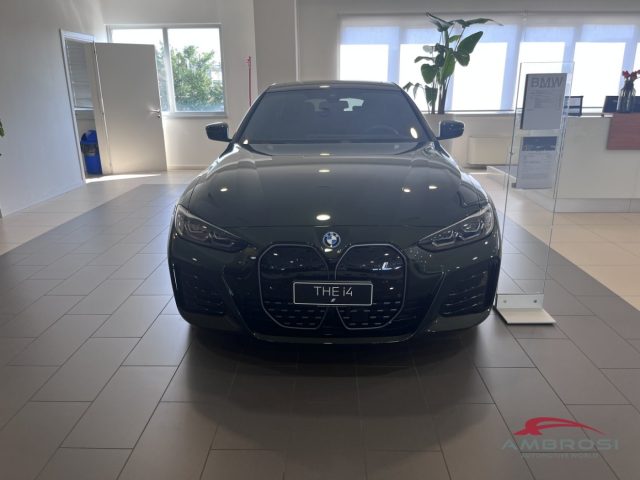 BMW i4 usata 2