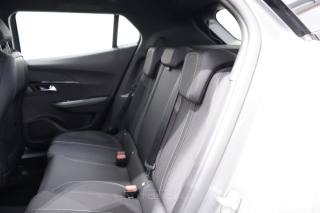 PEUGEOT 2008 usata, con Telecamera per parcheggio assistito