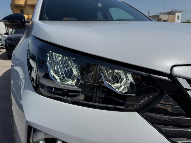 PEUGEOT 2008 usata, con Boardcomputer