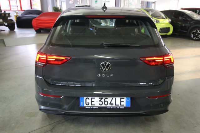 VOLKSWAGEN Golf usata, con Autoradio