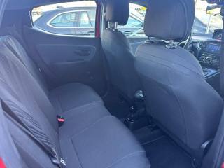 LANCIA Ypsilon usata, con ESP