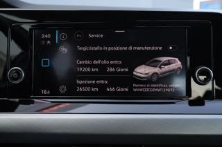 VOLKSWAGEN Golf usata, con Sensori di parcheggio anteriori