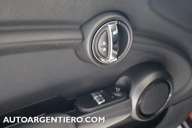 MINI Cooper D usata, con Chiusura centralizzata