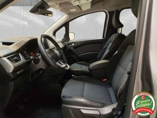 RENAULT Kangoo usata, con Autoradio