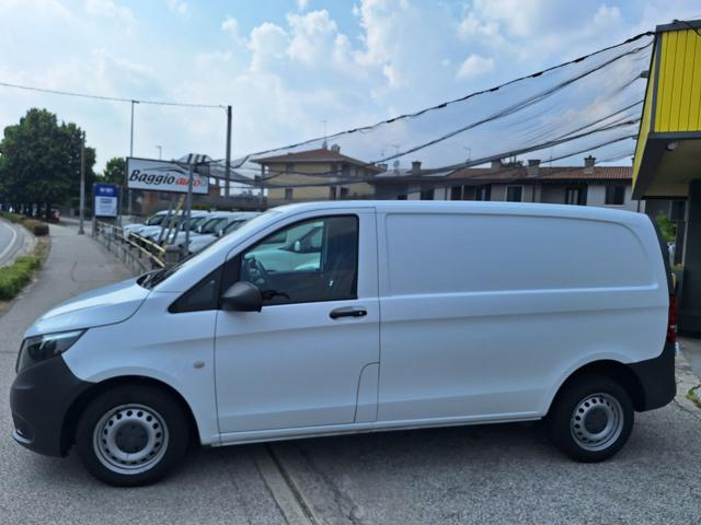 MERCEDES-BENZ Vito usata 16