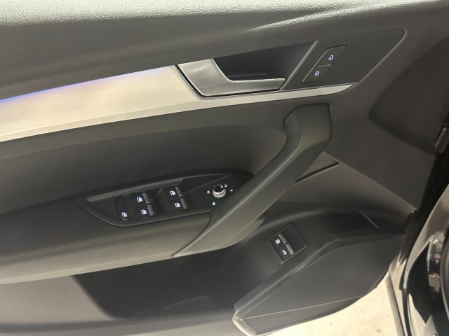 AUDI Q5 usata, con USB