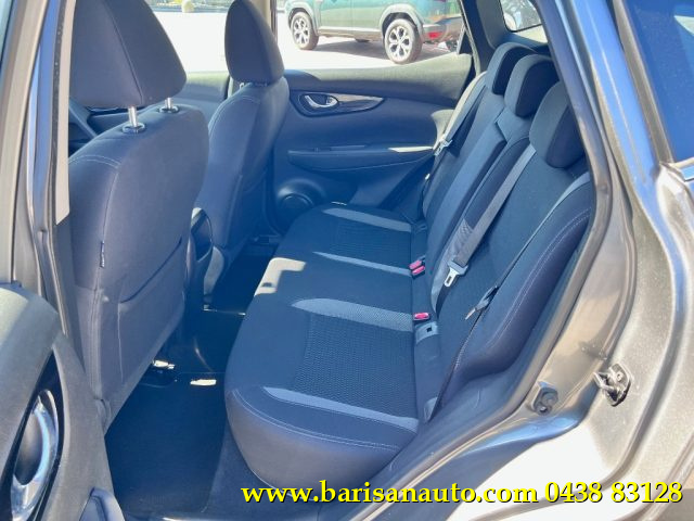 NISSAN Qashqai usata, con Autoradio