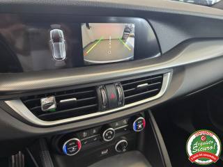 ALFA ROMEO Stelvio usata, con Bracciolo