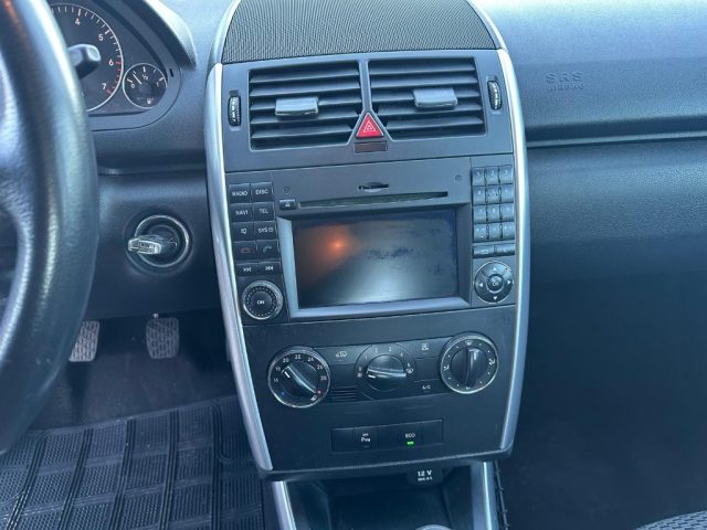 MERCEDES-BENZ A 160 usata, con Cerchi in lega